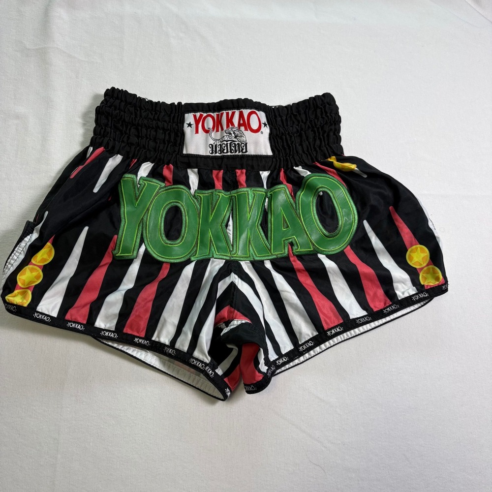 Yokkao Muay Thai Shorts Black Red Striped Size Medium